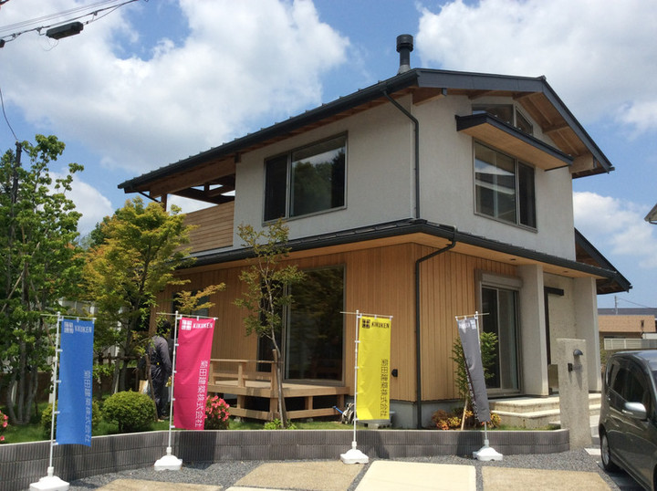 01bc04d355f4bc964bc47b604682bae37eb