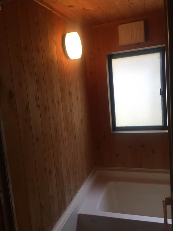 34483624_1668702629910363_176439434