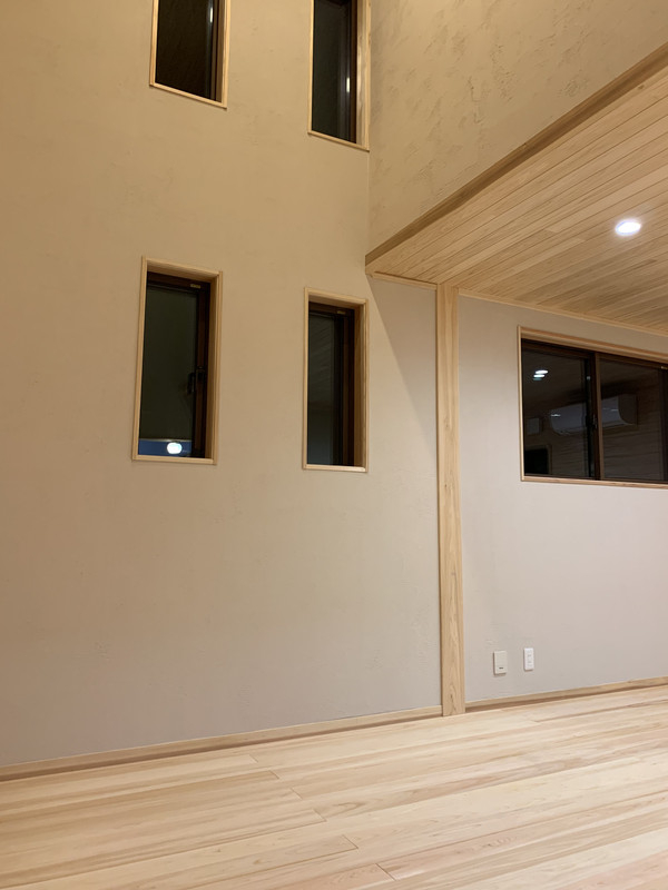 661629fa32614199b15ba300565b6484